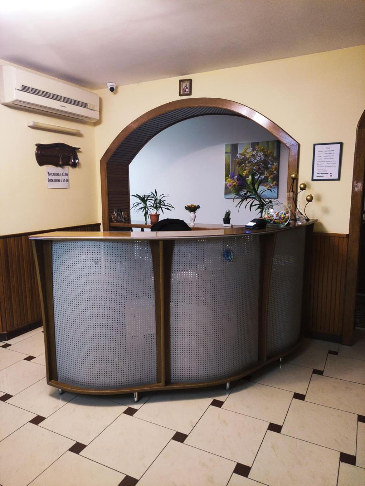 Hotel Delfin Mukaçeve Dış mekan fotoğraf