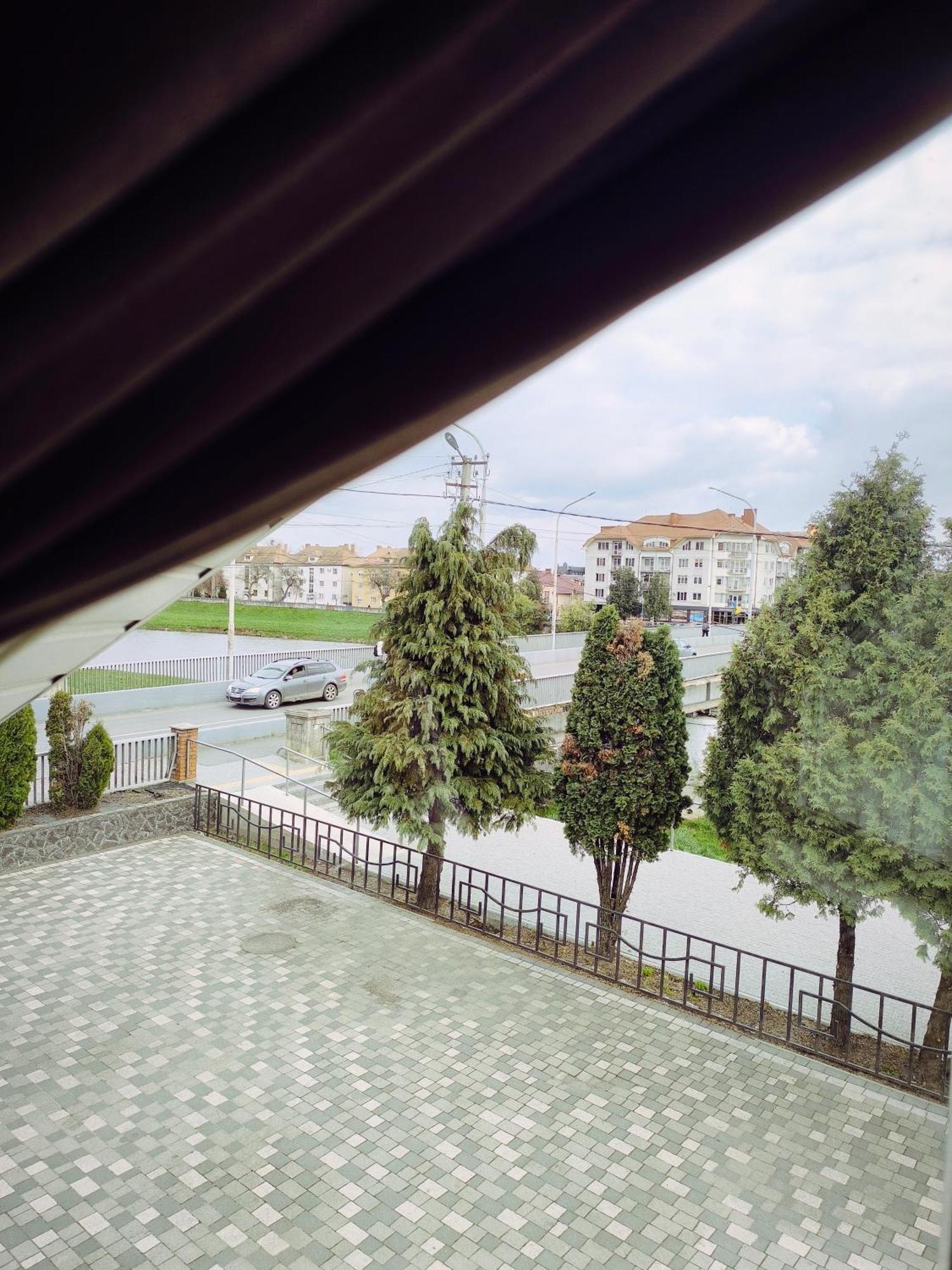 Hotel Delfin Mukaçeve Dış mekan fotoğraf