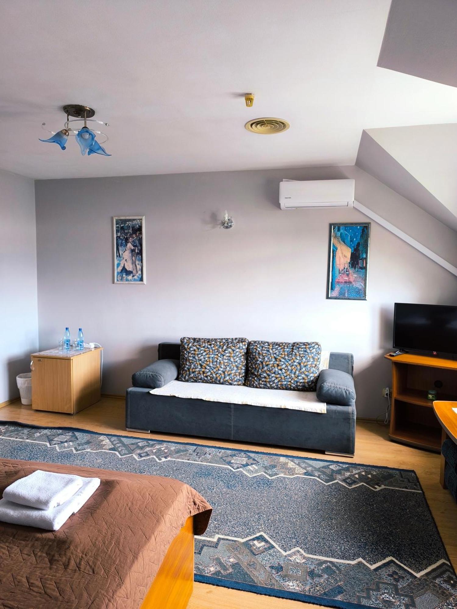 Hotel Delfin Mukaçeve Oda fotoğraf