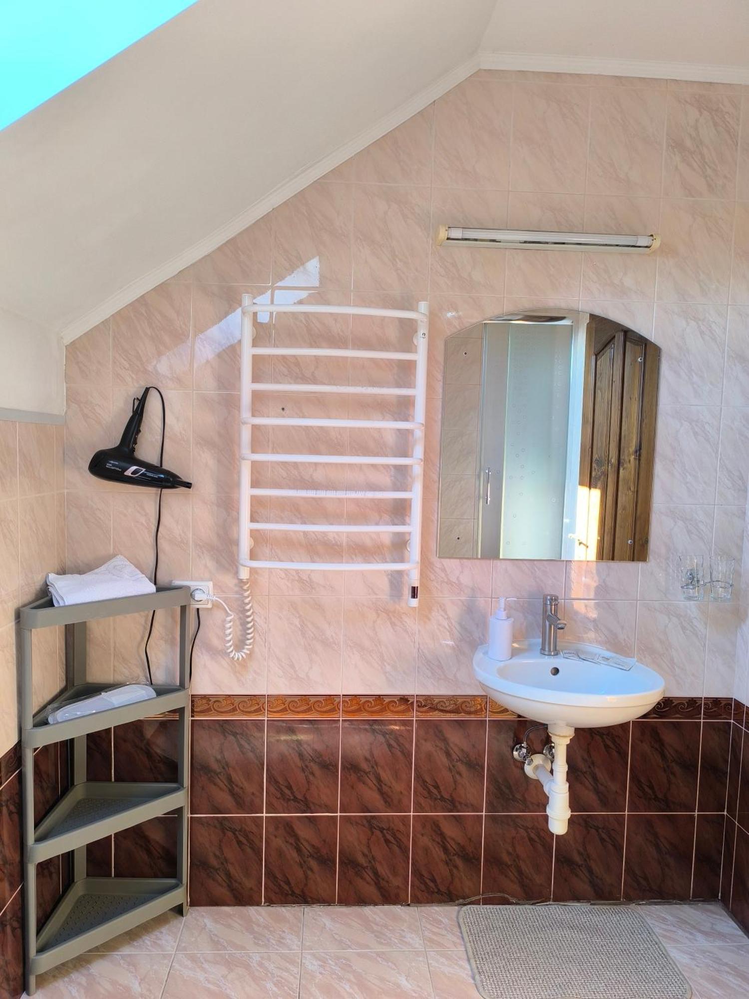Hotel Delfin Mukaçeve Oda fotoğraf