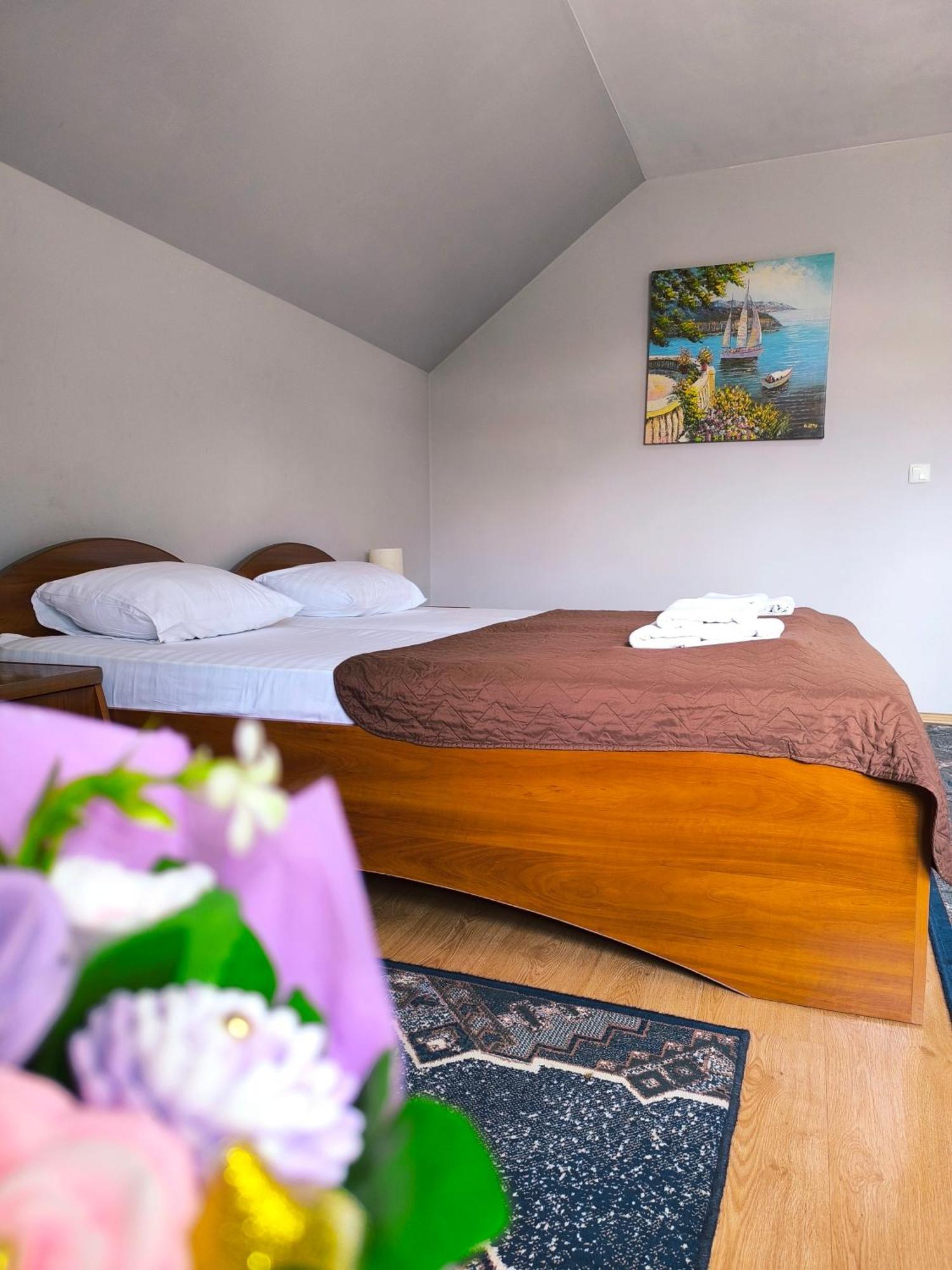Hotel Delfin Mukaçeve Oda fotoğraf