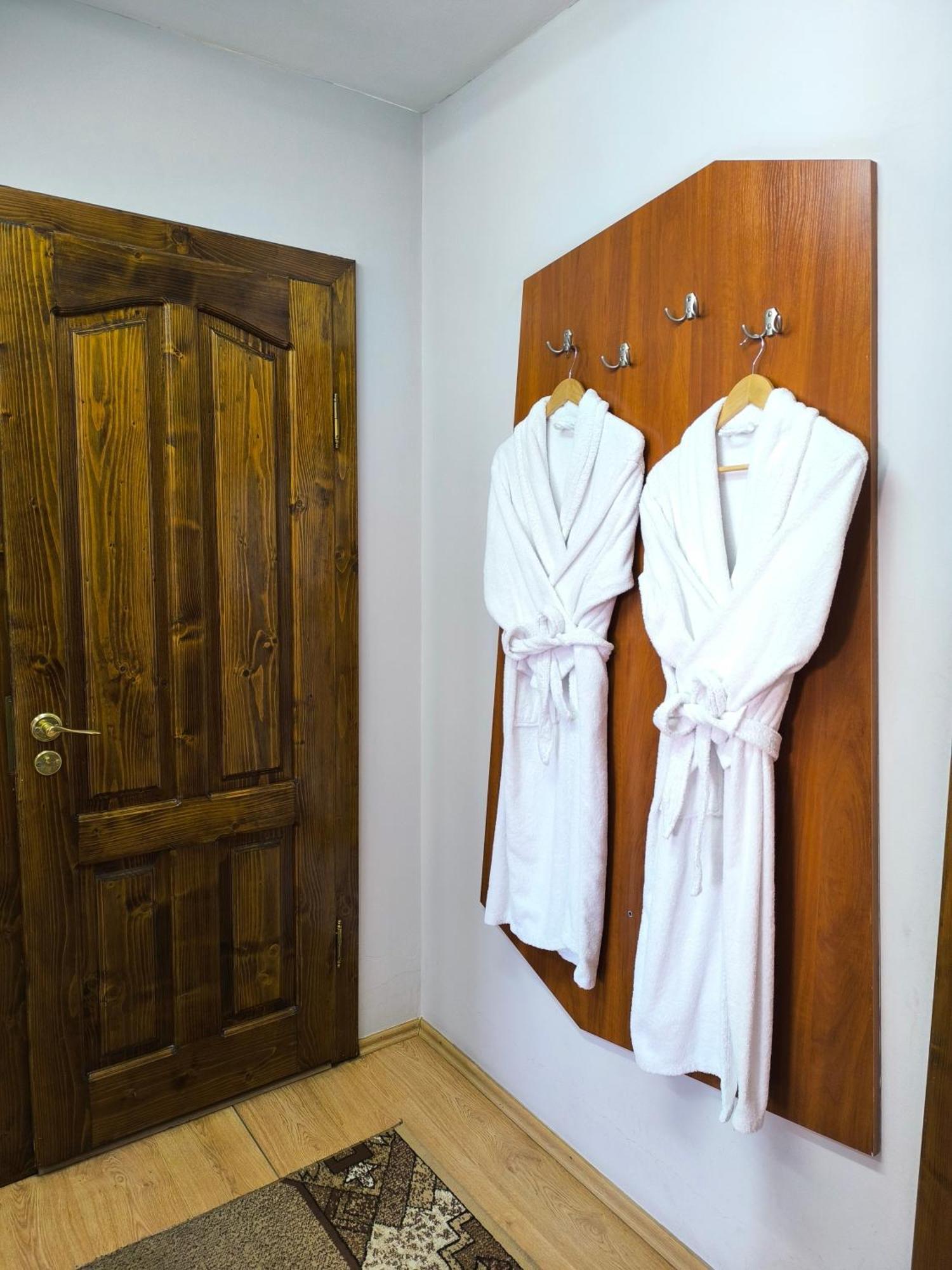 Hotel Delfin Mukaçeve Oda fotoğraf